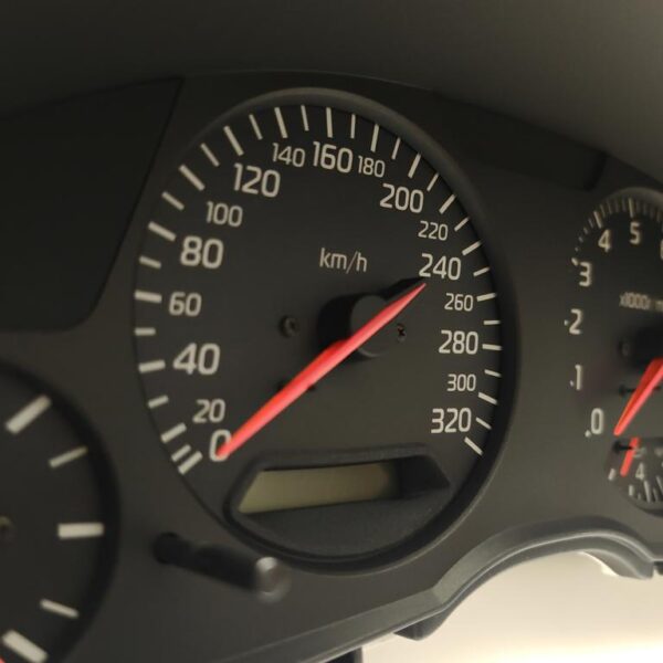 Nissan Skyline R34 gtt gtr Speedometer cluster conversion tacho tachoumbau Nismo mines 320 km/h kph