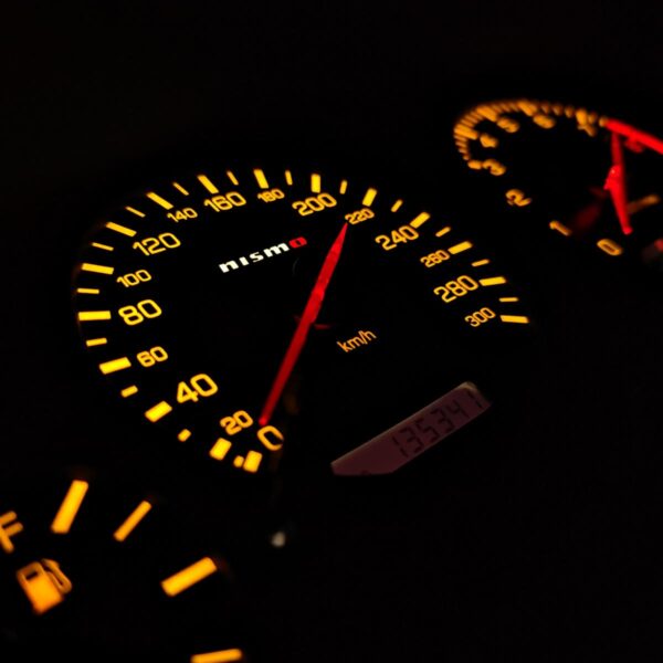 Nissan Skyline R34 gtt gtr Speedometer cluster conversion tacho tachoumbau Nismo mines 300 km/h kph
